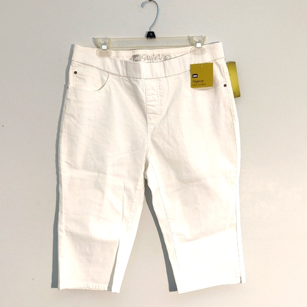 Lee Skimmers Bermuda Shorts White Denim Jeans Size 12 Spring Summer Casual